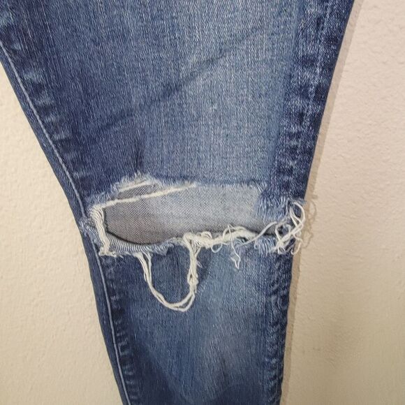 Mother High Waisted Looker Ankle Fray Jeans Close to the Edge 26 Distressed - Picture 6 of 14